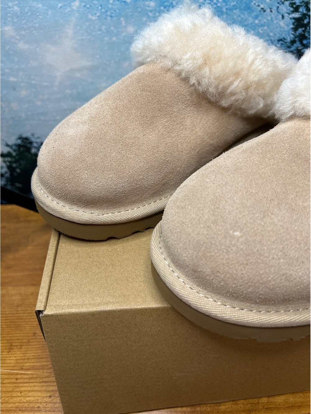 Uggs Tazzelle Scuff/Slipper New Size 6 women Sand Color - Picture 2 of 6